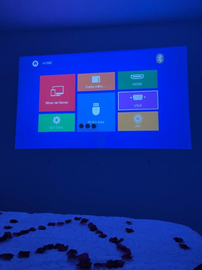 Love Room Jacuzzi Netflix 마르세유 외부 사진